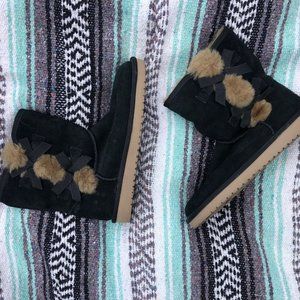 Koolaburra Uggs - Size 8